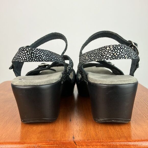 Dansko SANDI Shagreen Black Leather Ankle Strap Sandals size EUR 39 US 8.5/9 - Picture 4 of 10